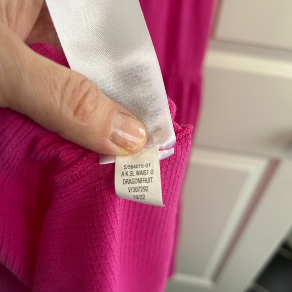 EUC like new girls youth size 14/16 vibrant pink Tiered Smocked Maxi Dress. - Picture 8 of 10